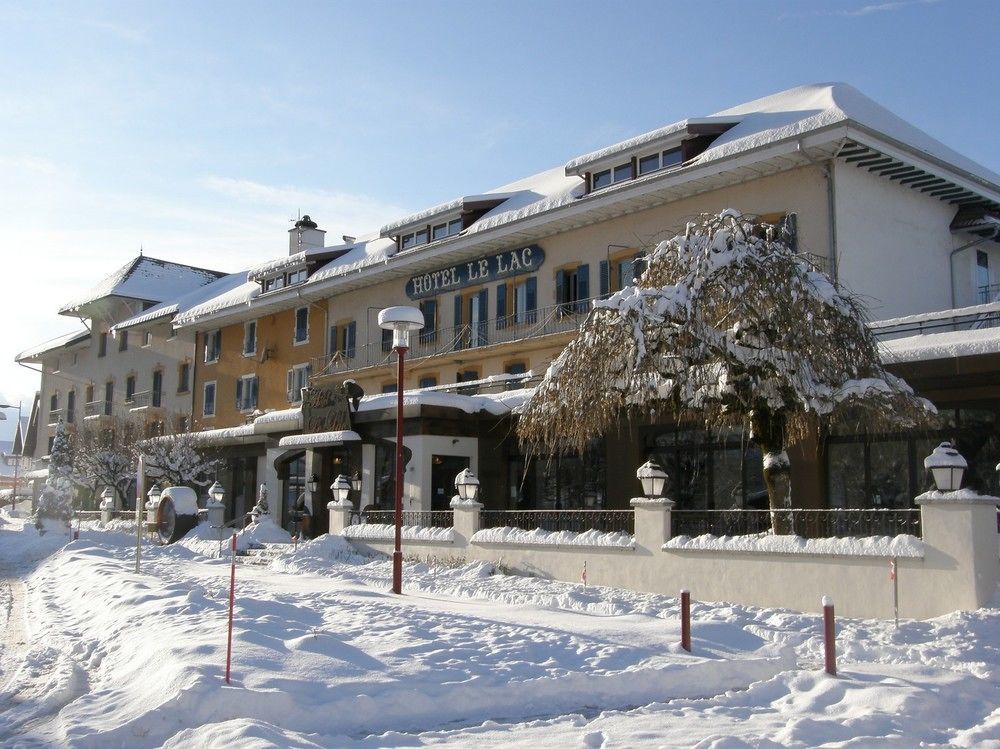 Hotel-Restaurant Le Lac 말뷔송 외부 사진
