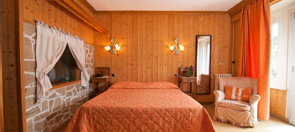 Hotel-Restaurant Le Lac 말뷔송 외부 사진