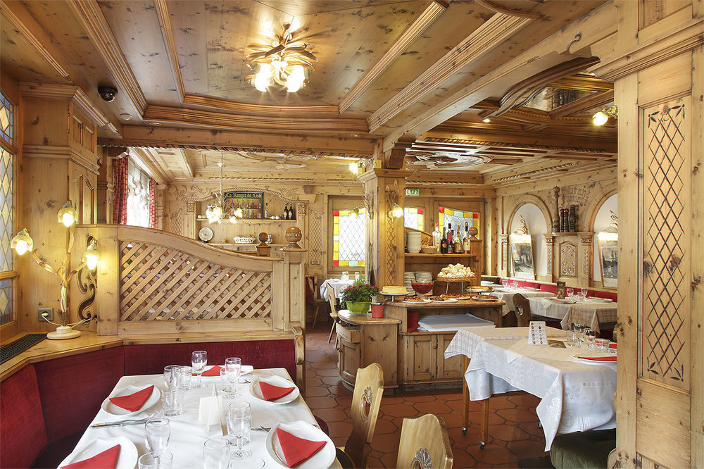 Hotel-Restaurant Le Lac 말뷔송 외부 사진