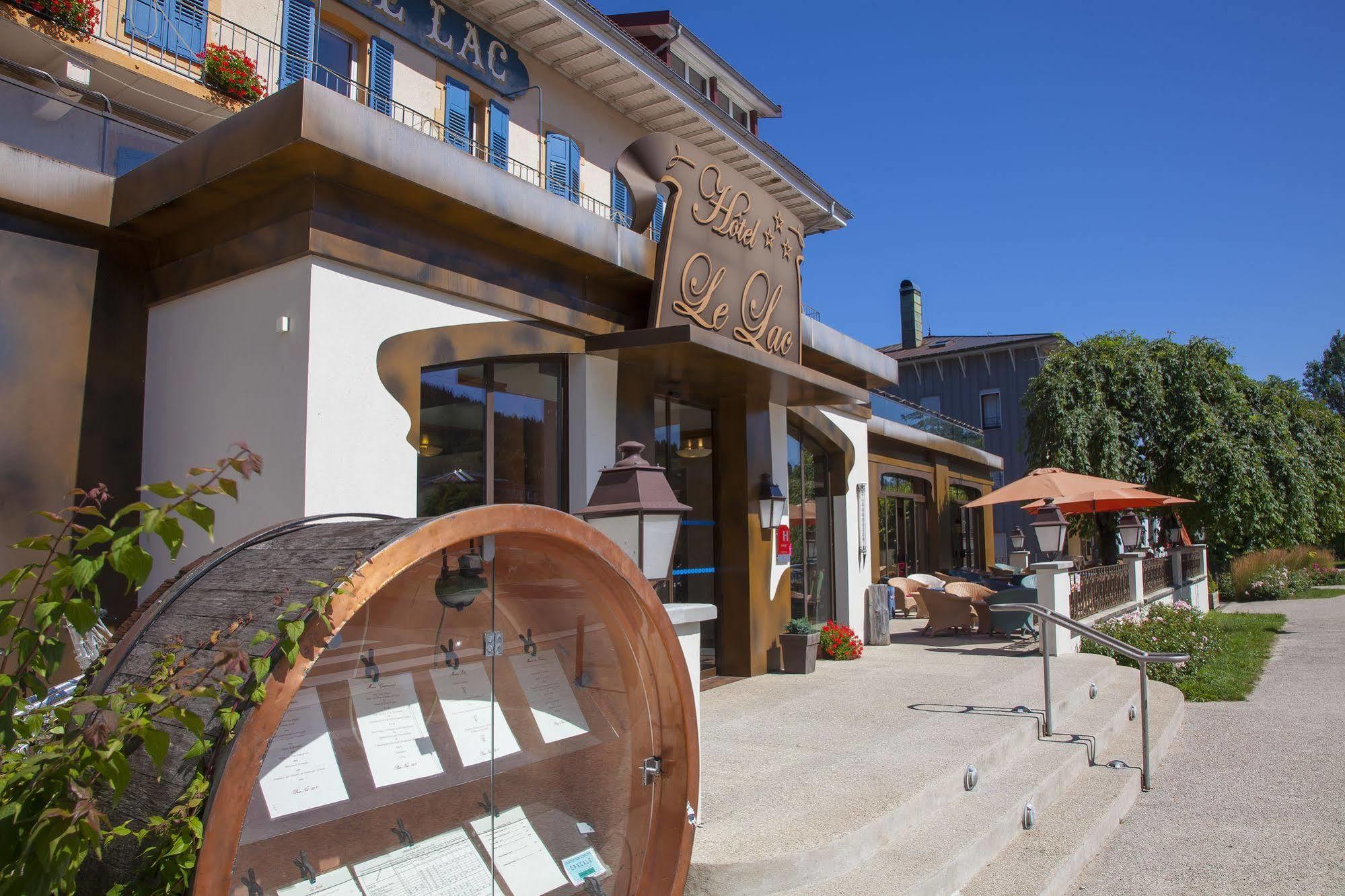 Hotel-Restaurant Le Lac 말뷔송 외부 사진